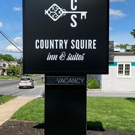 Country Squire Inn And Suites New Holland Kültér fotó