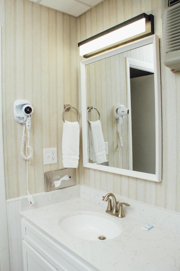 Country Squire Inn And Suites New Holland Kültér fotó